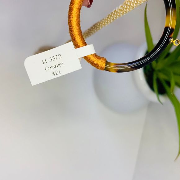 LISA AUGUST Vegan Tortoise Orange Hoop Earrings - Picture 4 of 5